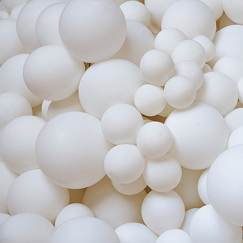 Thickened Round Balloon Advertising To Promote The Opening Of The Wedding